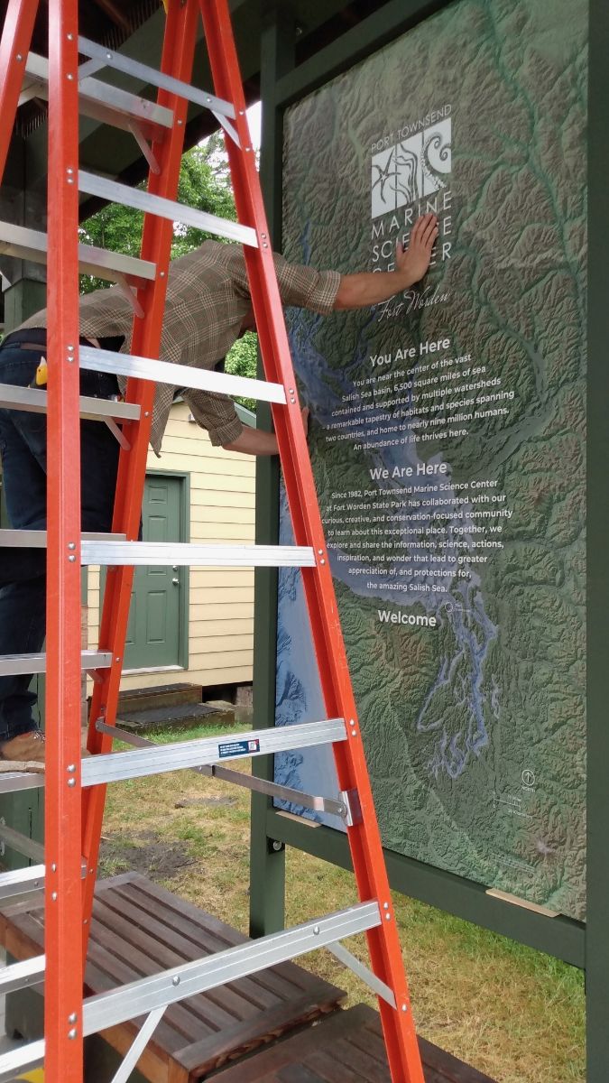 Grant%20Hawley%20Portico%20sign%20install.jpg
